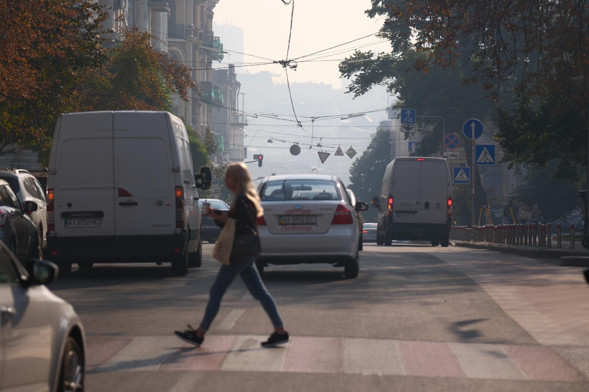 Київ накрив смог. Яку маску носити, щоб захистити здоров'я